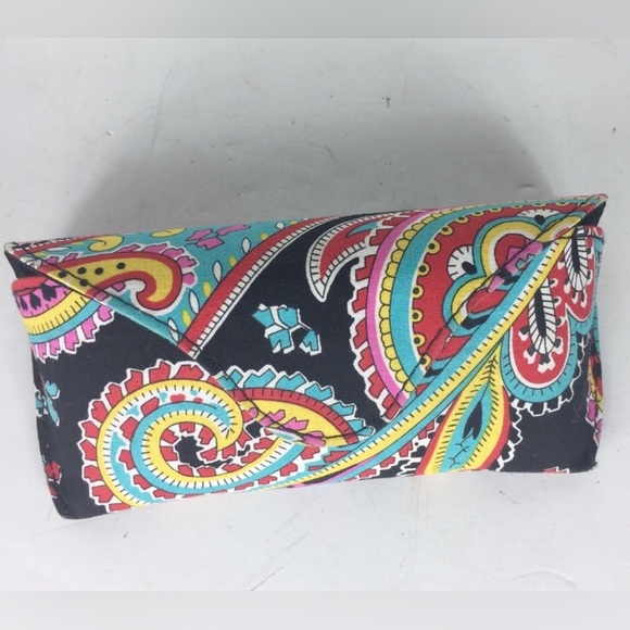 Vera Bradley Paisley  Chic Glass/Sunglasses Case - Picture 1 of 3